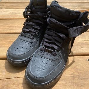 Women’s Nike Air Force 1